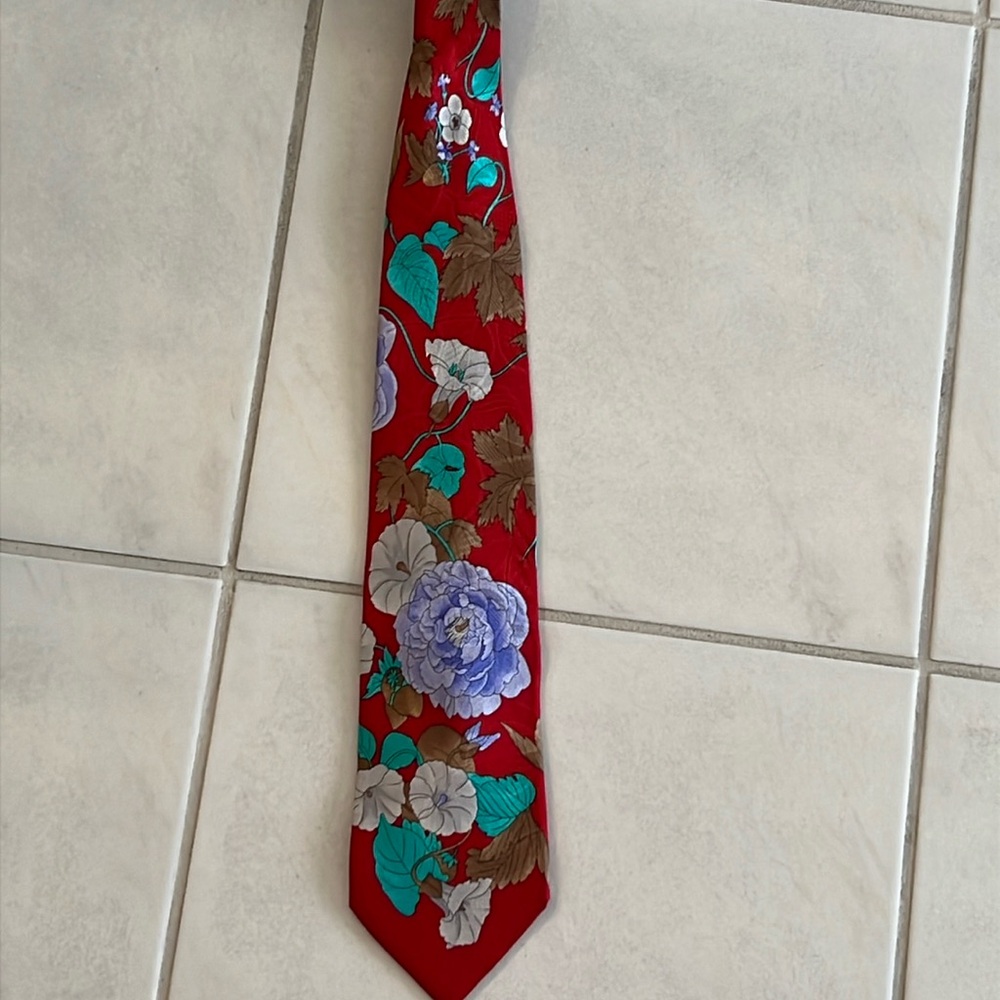 Leonard Paris Silk Tie